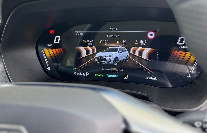 MG ZS Hybrid+ Review - 005