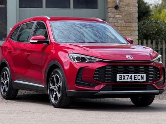 MG ZS Hybrid+ Review - Master