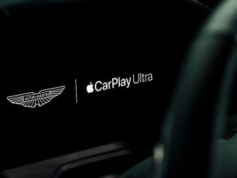 Aston Martin DBX - Powered by Apple CarPlay Ultra