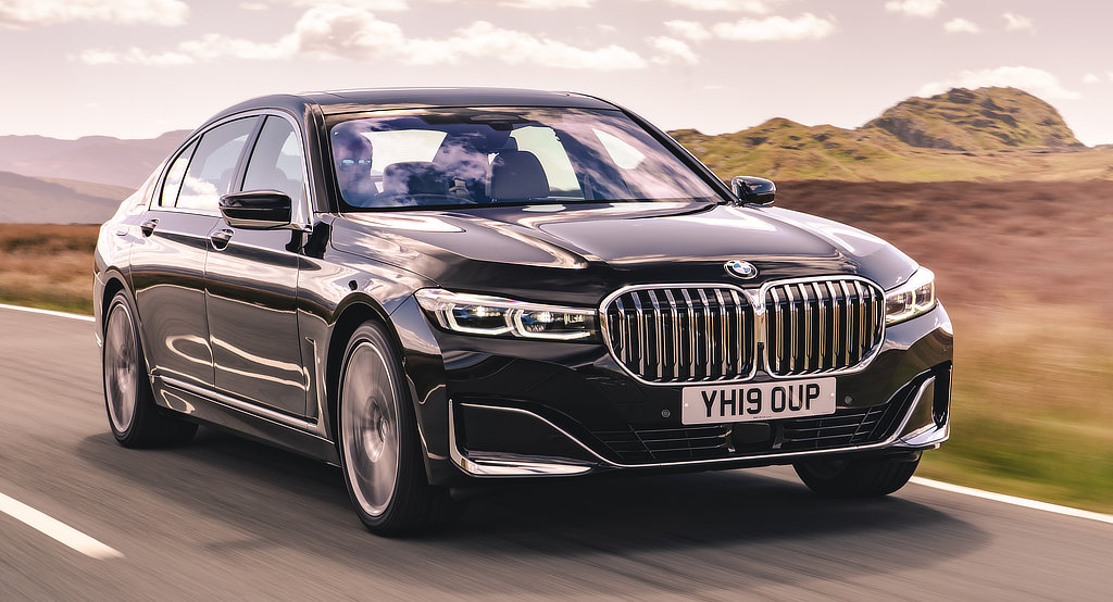 7 Series Review grille dailycarblog