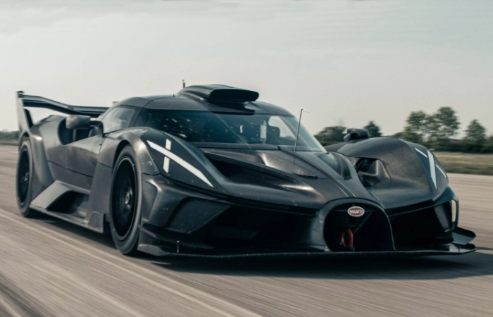 Bugatti Bolide Ultra Stance