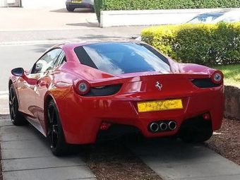 Desperate-And-Delusional-Fake-ferrari-Owner
