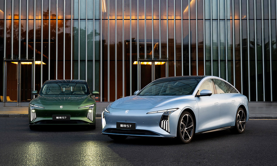 Donfeng-Super-Hybrid-Out-Perfroms-Toyota