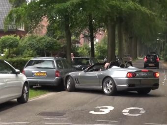 Ferrari-550-Barchetta