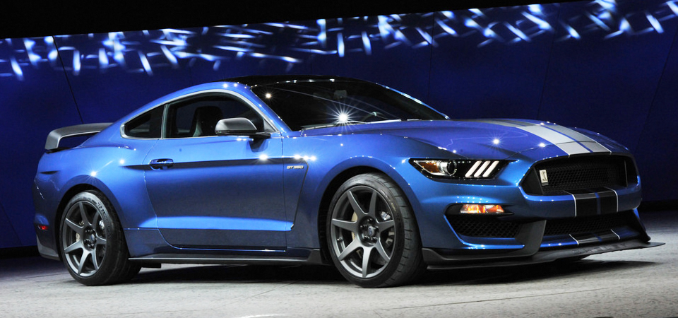 Ford-Marstang-GT350R