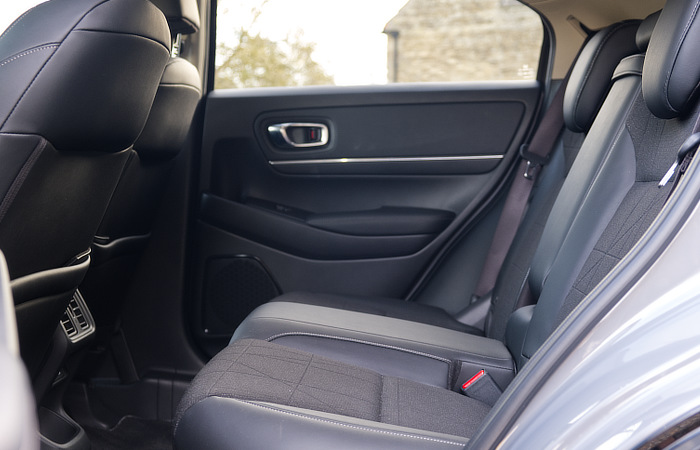 Honda HR-V Hybrid - 010