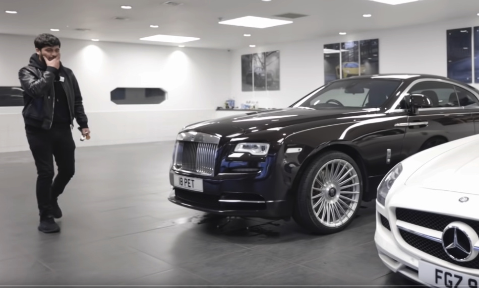 It's Monday by Lord Aleem