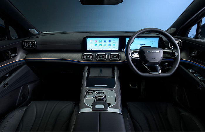 Jacoo 8 Super Hybrid - Interior