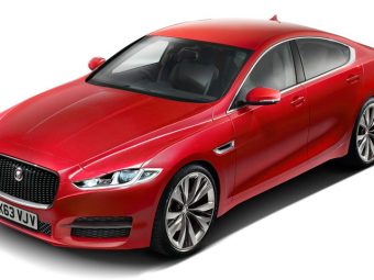 Jaguar-XE-Quad-Turbo