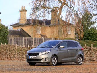 Kia-Carens-Gallery-J