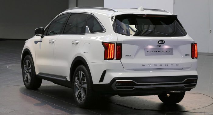 Kia Sorento - 2020 Updates - Rear - Dailycarblog.com