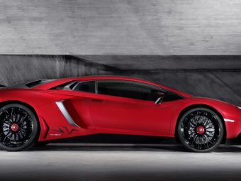 Lamborghin-Aventador-LP750-Super-Veloce-Profile