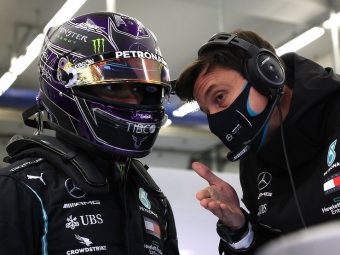 Lewis Hamilton Baku Mistake - - dailycarblog