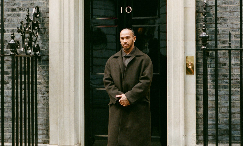 Sir LEwis Hamilton Urges End The Genocide of Gaza - Standing outside 10 Downing Street
