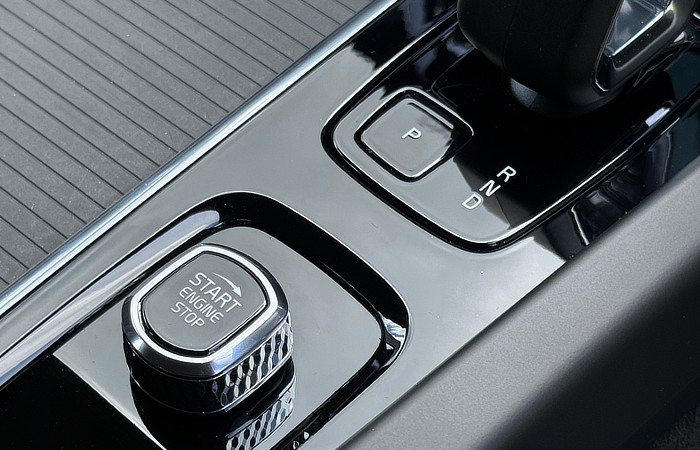 Long term Review - Volvo V60 Core Edition - Start switch