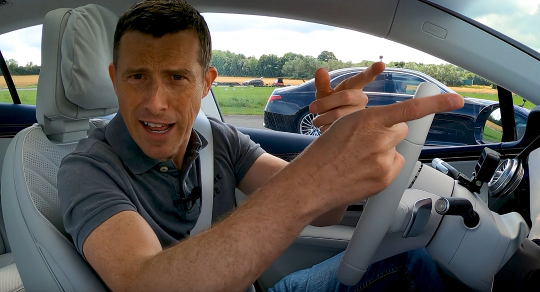 Mercedes Drag Race - Numberwang - Dailycarblog