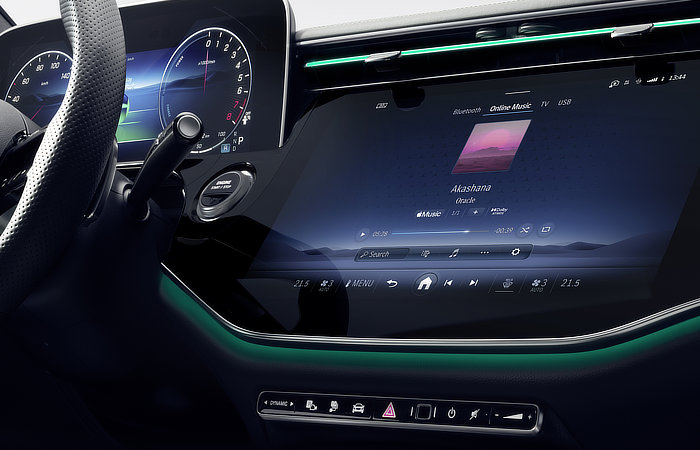 Mercedes W214 MBUX Superscreen - 002