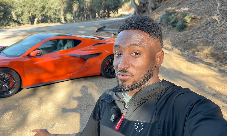 MKBHD tests the C8 Corvette ZR1