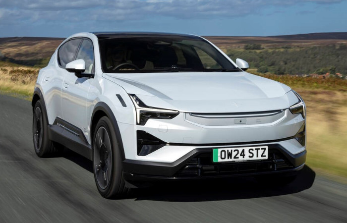 Polestar 3 - On the move