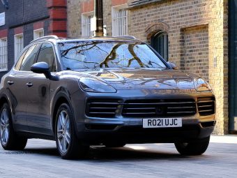 Porsche Cayenne e-Hybrid Review by Daily Car Blog