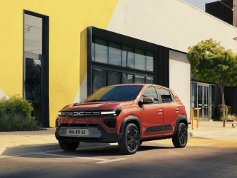 Dacia Spring EV - Master Stance