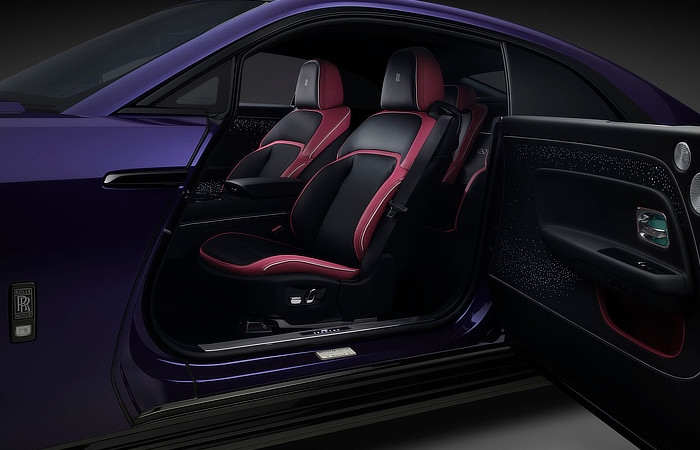 Rolls Royce Spectre - Black Badge - Suicide Door opening