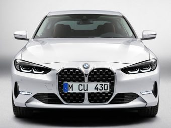 Social Media vs the Bmw 4 Series, dailycarblog