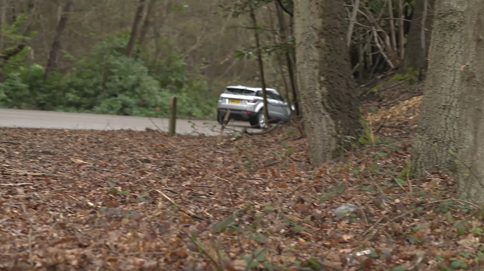 hatchback vs the SUV, which is better? evil evoque dailycarblog.com