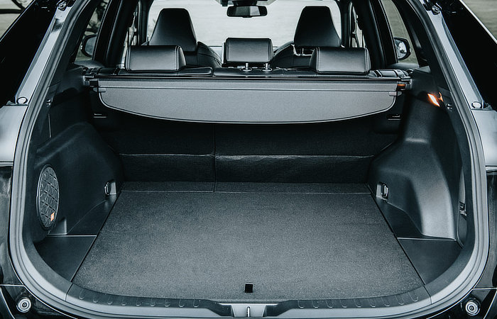 Toyota RAV4 Reveiw 2022 - Daily Car Blog - 007