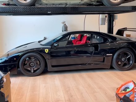 Trevor's Ferrari Dwelling F40