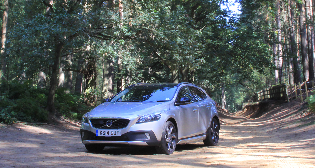 Volvo-V40-Cross-Country-A