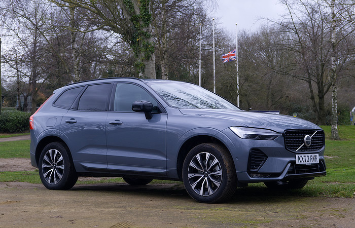 Volvo XC60 - 2023 Review - Stanced