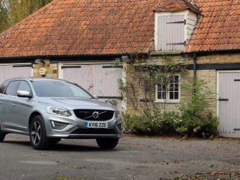 volvo-xc60-t5-r-design-a
