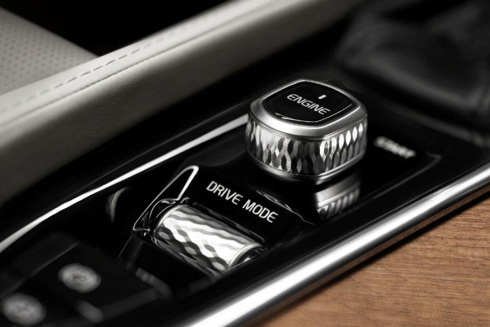 Volvo-XC90-Interior-2015