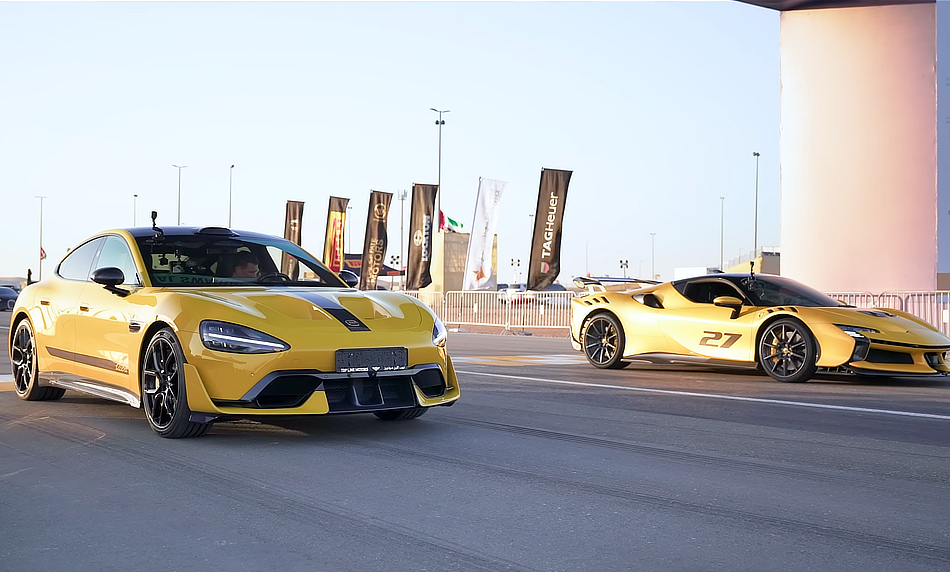 Xiaomi SU7 destroys the Ferrari SF90 XX in Drag Race