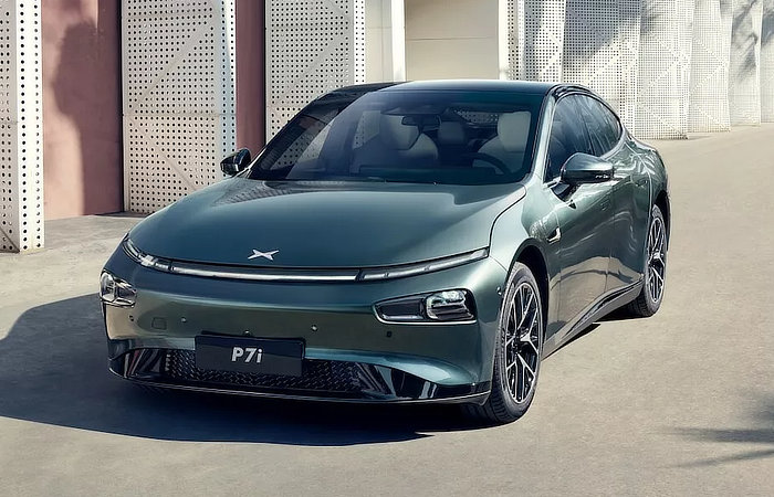 Xpeng P7i Facelift - Stance 1