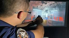 , Un entraînement au tir virtuel pour les policiers de Rueil-Malmaison : une dépense et un intérêt inversement proportionnels.