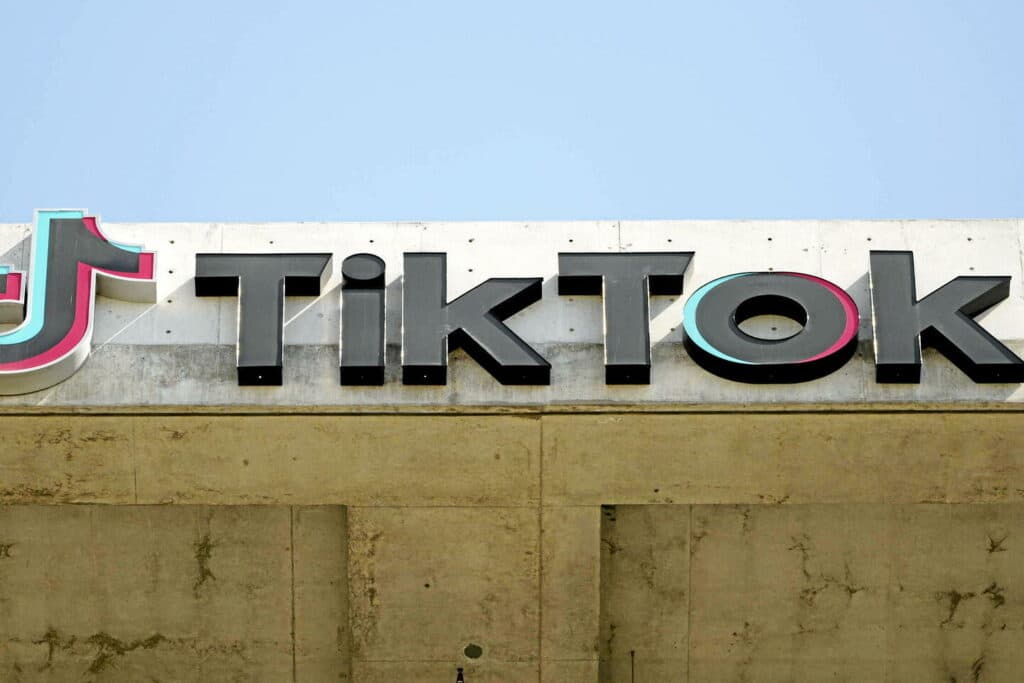 , Actualités France: L’application TikTok plus que jamais menacée aux États-Unis après le vote du Congrès #France